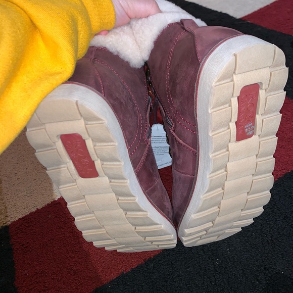 Royal Canadian winter boots - Picture 4 of 5